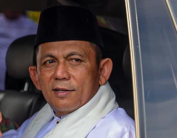 Gubernur Ansar Sholat Idulfitri Bersama Masyarakat Batam