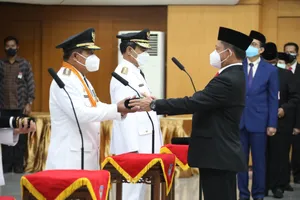 Mendagri Lantik Suhajar Diantoro Sebagai Penjabat Gubernur Kepri