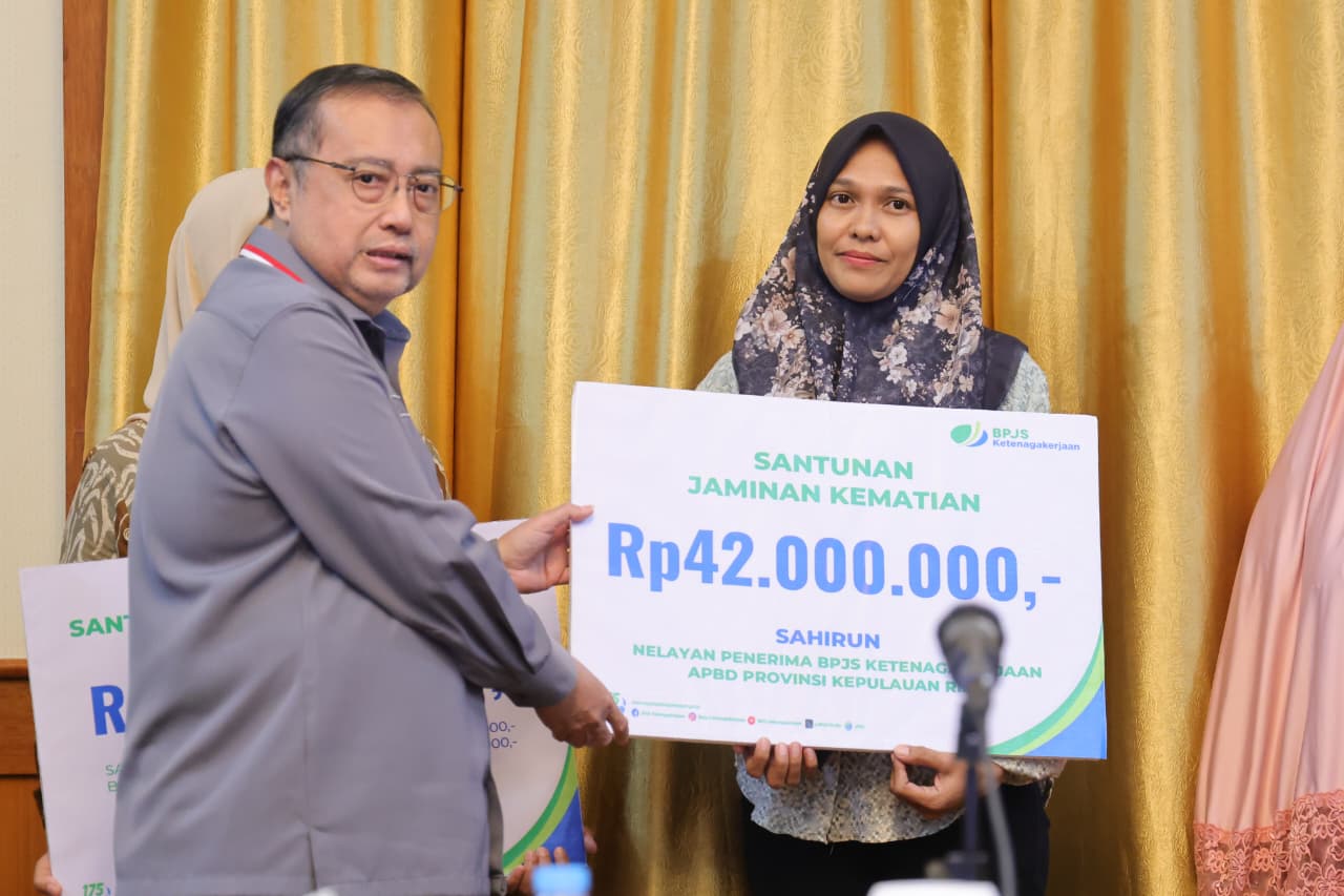 Pj Sekda Kepri Paparkan Kinerja dan Tantangan Strategis di Hadapan Komisi IX DPR RI
