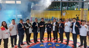Gubernur Ansar Dampingi Menko Perekonomian Buka Kejurnas IV Kickboxing Indonesia