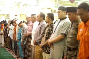 Pemko Tanjungpinang Imbau Masyarakat Tetap Salat di Rumah