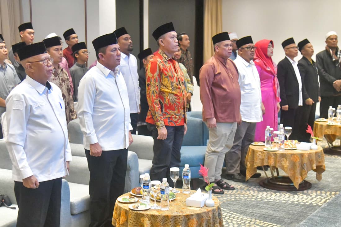Gubernur Ansar Lepas Kafilah STQH Kepri: TC Jadi Modal Penting Raih Prestasi di Kendari
