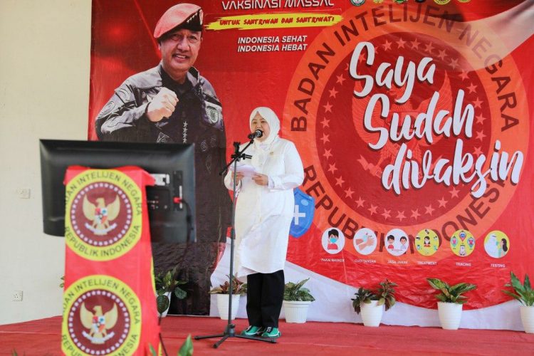 Wagub Marlin Bersyukur dengan Antusias Pelajar Ikut Vaksinasi
