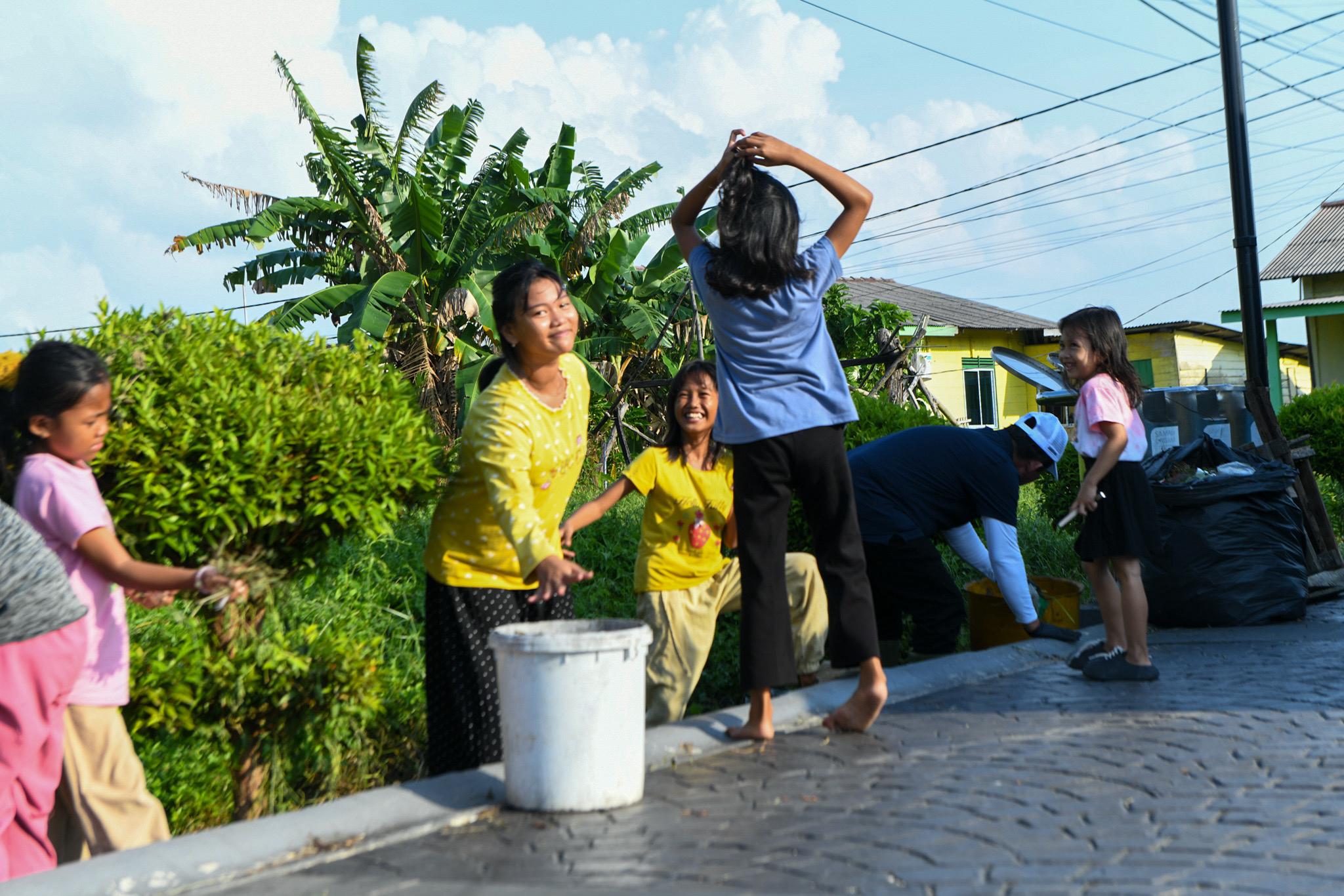 Gubernur Ansar Pimpin Gotong Royong di Pulau Penyengat, Dorong Gerakan Wisata Bersih dan Regeneratif
