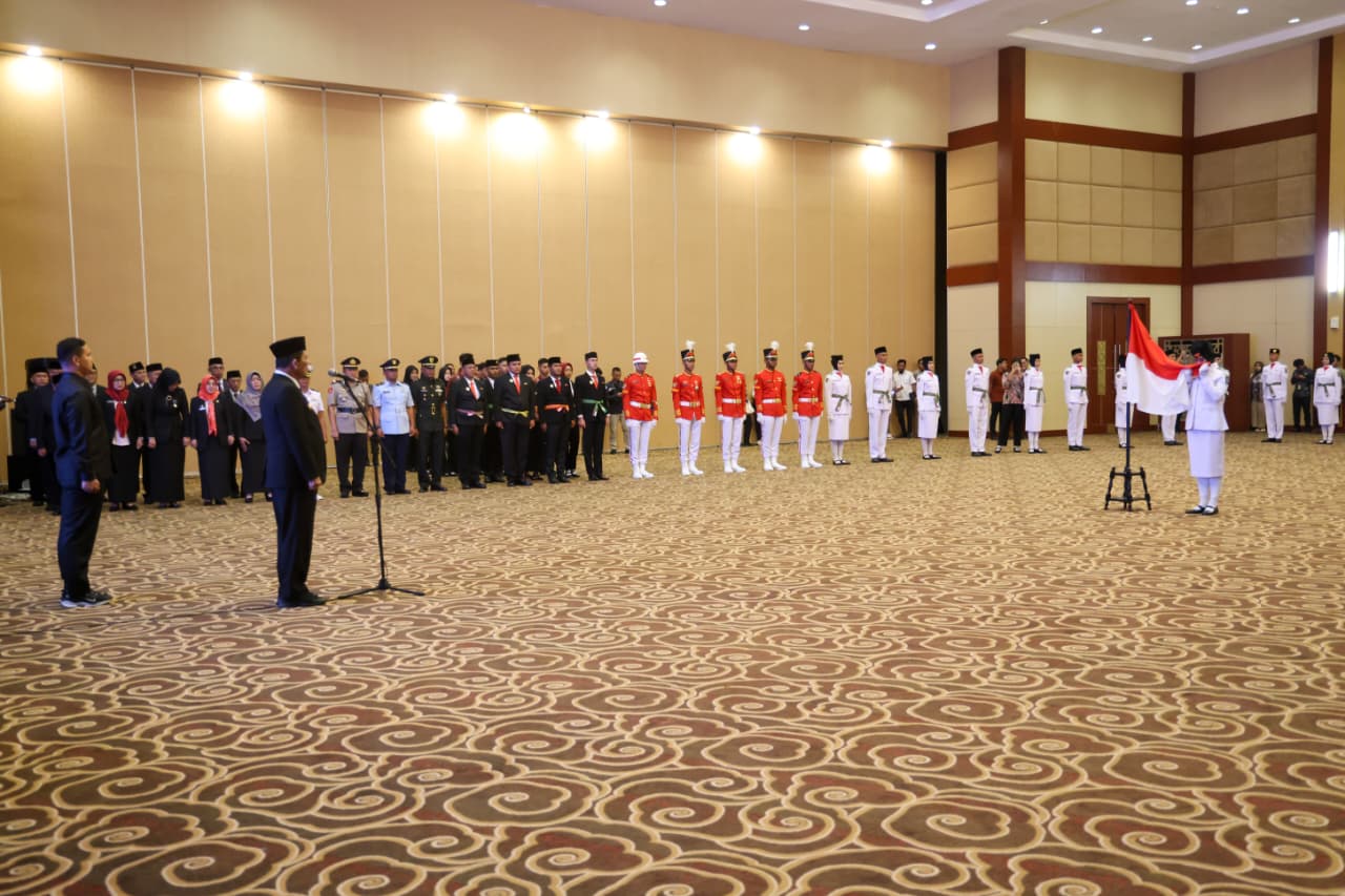 Gubernur Ansar Kukuhkan 33 Paskibraka Kepri 2025, Siap Kibarkan Merah Putih di HUT RI ke-80