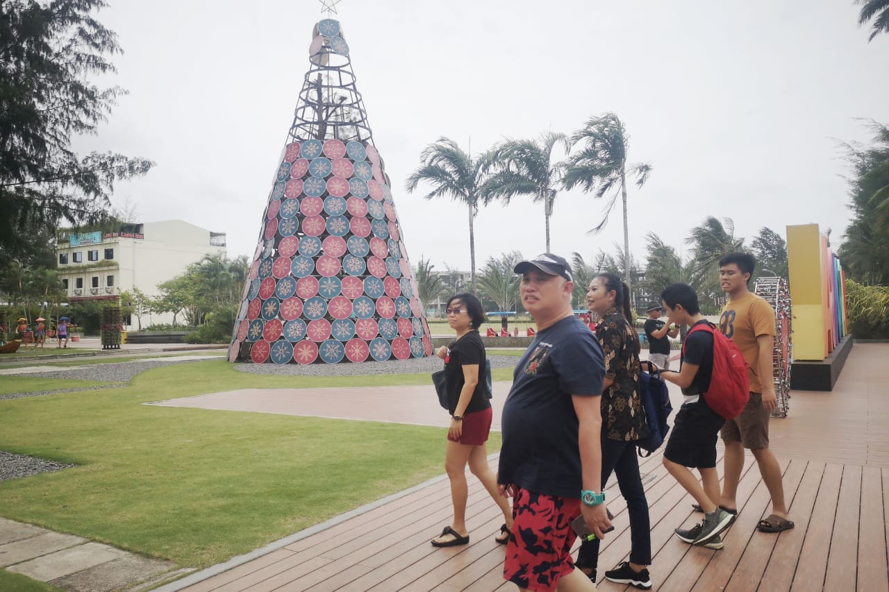 Ribuan wisatawan berkunjung di Bintan