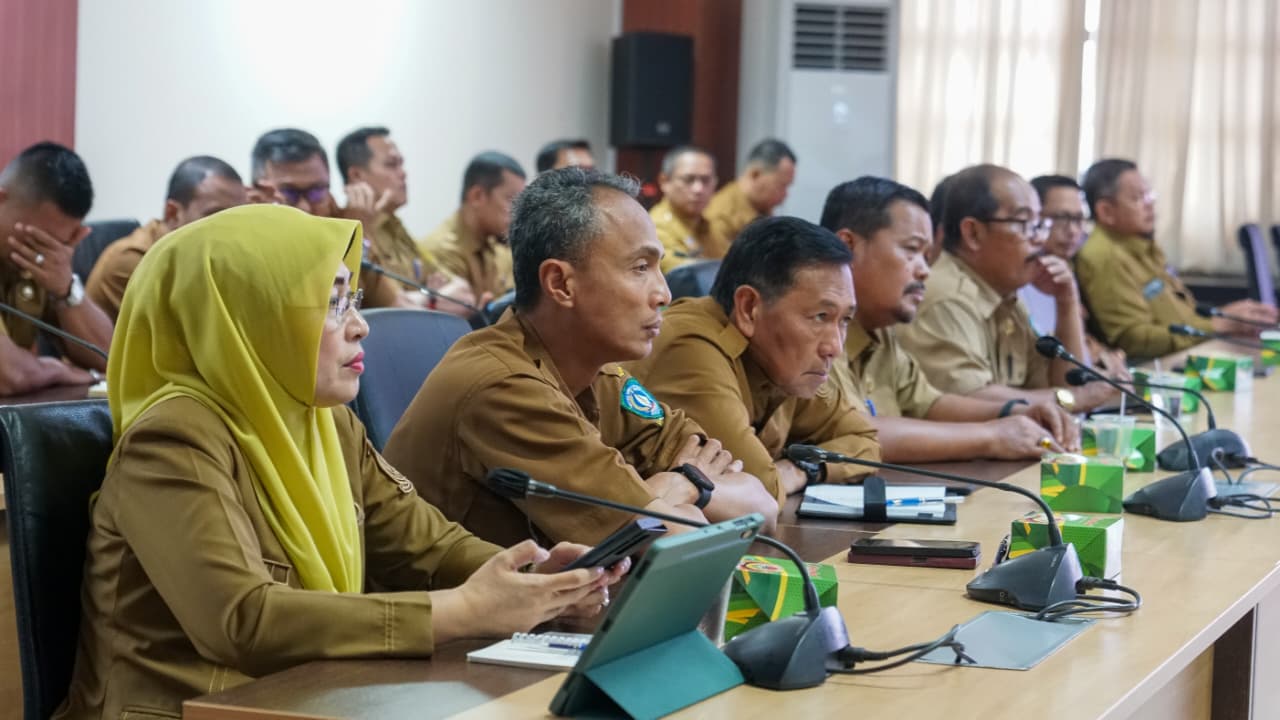 Sekdaprov Kepri Pimpin Rapat Persiapan Hari Jadi Kepri ke-23