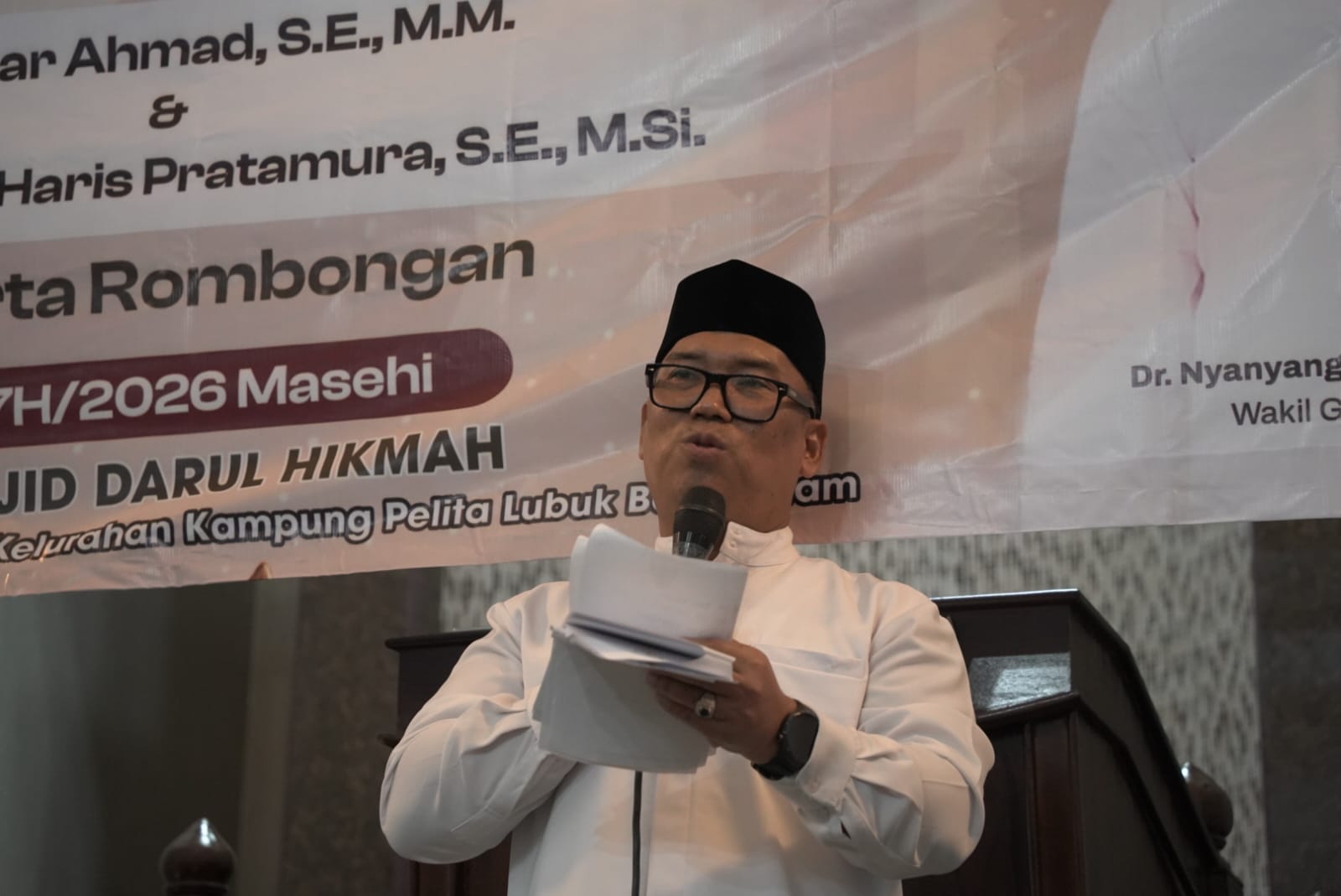 Safari Ramadhan Wagub Nyanyang di Tanjung Uma dan Baloi Indah, Perkuat Ukhuwah dan Serahkan Bantuan