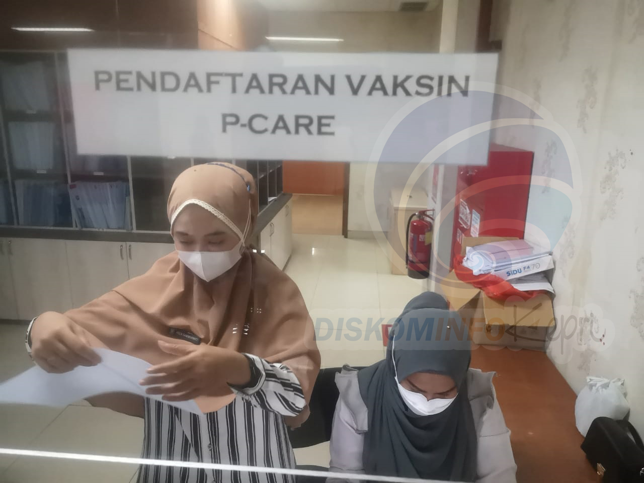 Gubernur Ansar Ahmad Targetkan Vaksinasi 70% Sampai Akhir Juli 2021
