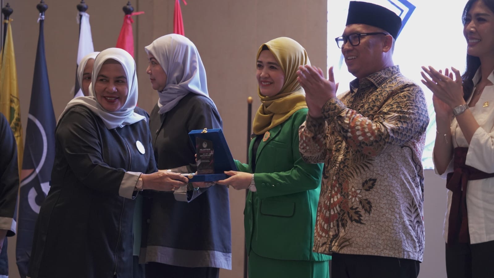 Wagub Nyanyang Hadiri Pelantikan Pengurus KPPI, Dorong Perempuan Jadi Motor Pembangunan