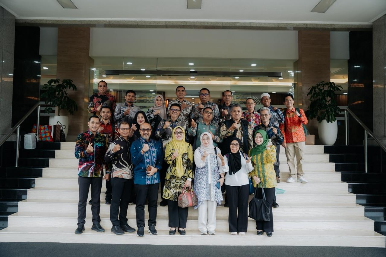 Sekdaprov Misni Hadiri Capacity Building TPID Provinsi Kepri di TPID Provinsi Jawa Barat, Perkuat Strategi Pengendalian Inflasi Daerah