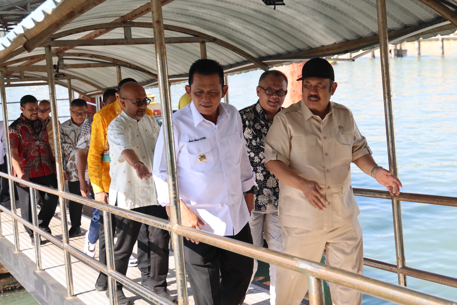Menteri Bappenas Kagumi Potensi UMKM dan Budaya Kepri Saat Kunjungi Dekranasda dan Pulau Penyengat