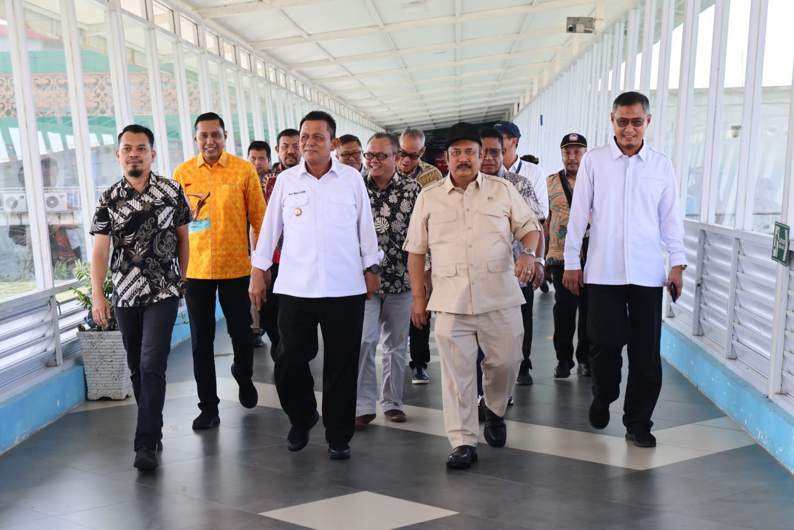 Menteri Bappenas Kagumi Potensi UMKM dan Budaya Kepri Saat Kunjungi Dekranasda dan Pulau Penyengat
