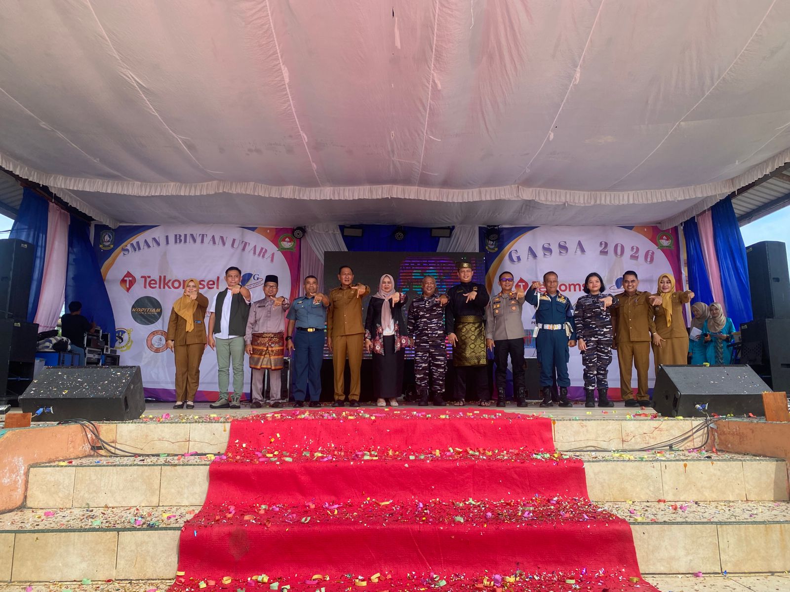 Dr. Andi Agung Dampingi Hj. Dewi Kumalasari Ansar Buka GASSA 2026 SMAN 1 Bintan Utara


