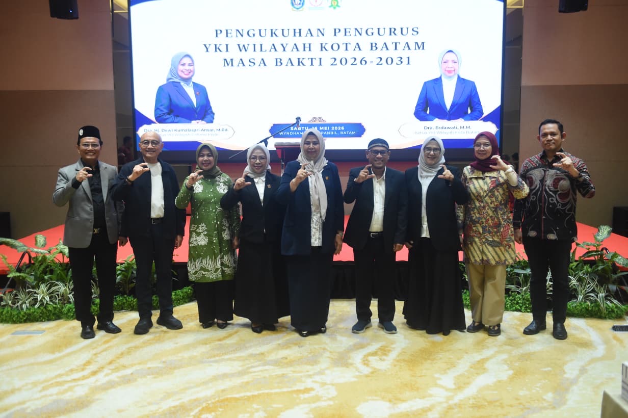 Dewi Kumalasari Ansar Kukuhkan Pengurus YKI Batam, Soroti Peningkatan Diabetes dan Kanker pada Anak