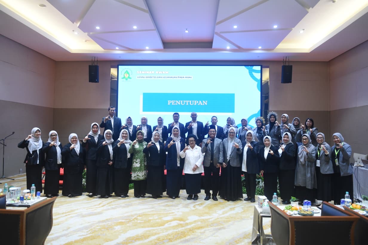Dewi Kumalasari Ansar Kukuhkan Pengurus YKI Batam, Soroti Peningkatan Diabetes dan Kanker pada Anak