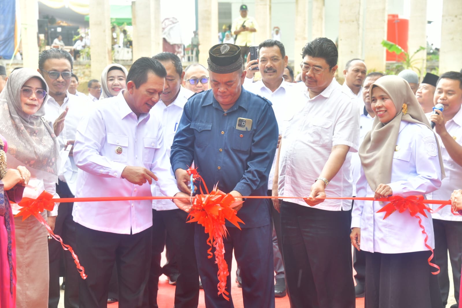 Revitalisasi SMK/SMA di Batam Diresmikan, Ansar Dorong Generasi Kepri Kuasai Era Teknologi