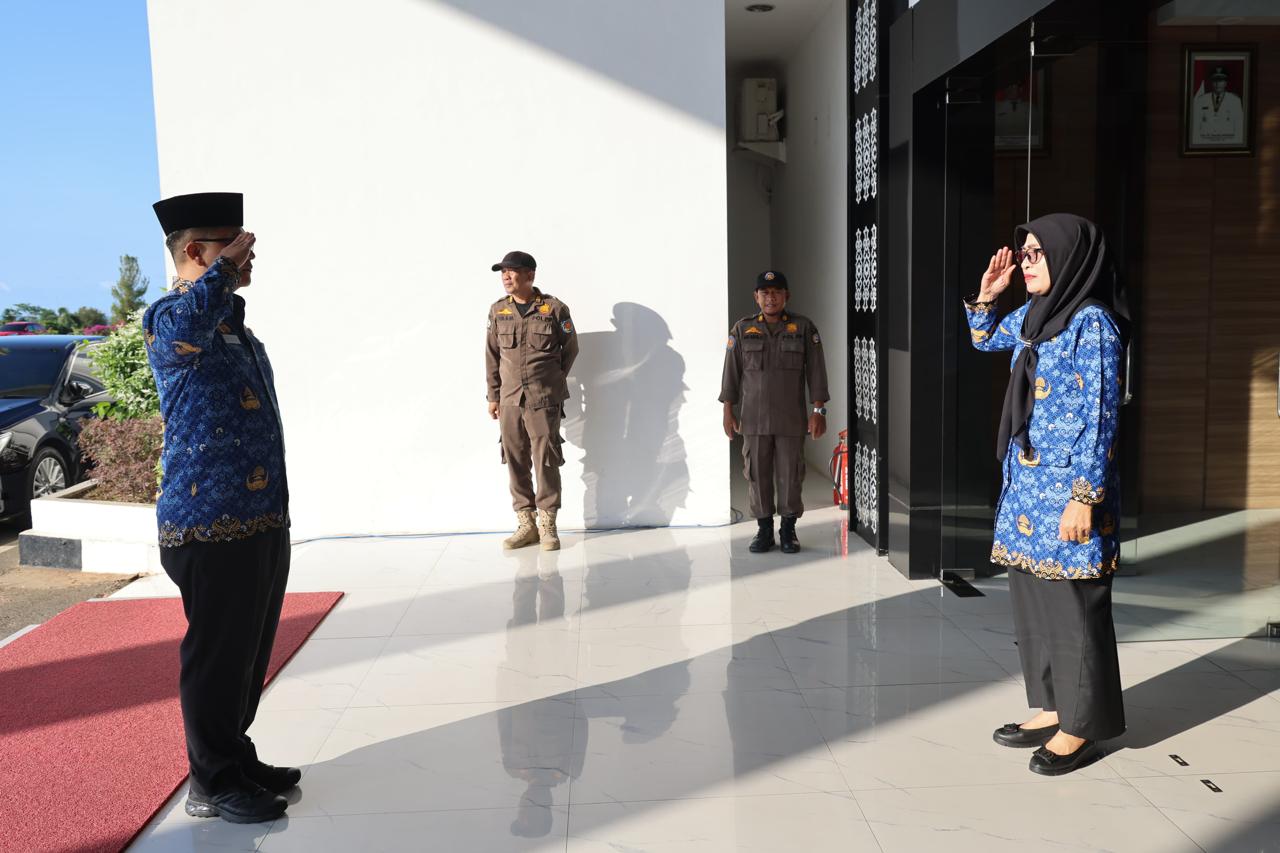 Sekda Misni Pimpin Upacara Harkitnas ke-118, Ajak ASN Kepri Perkuat Semangat Kebangkitan di Era Digital