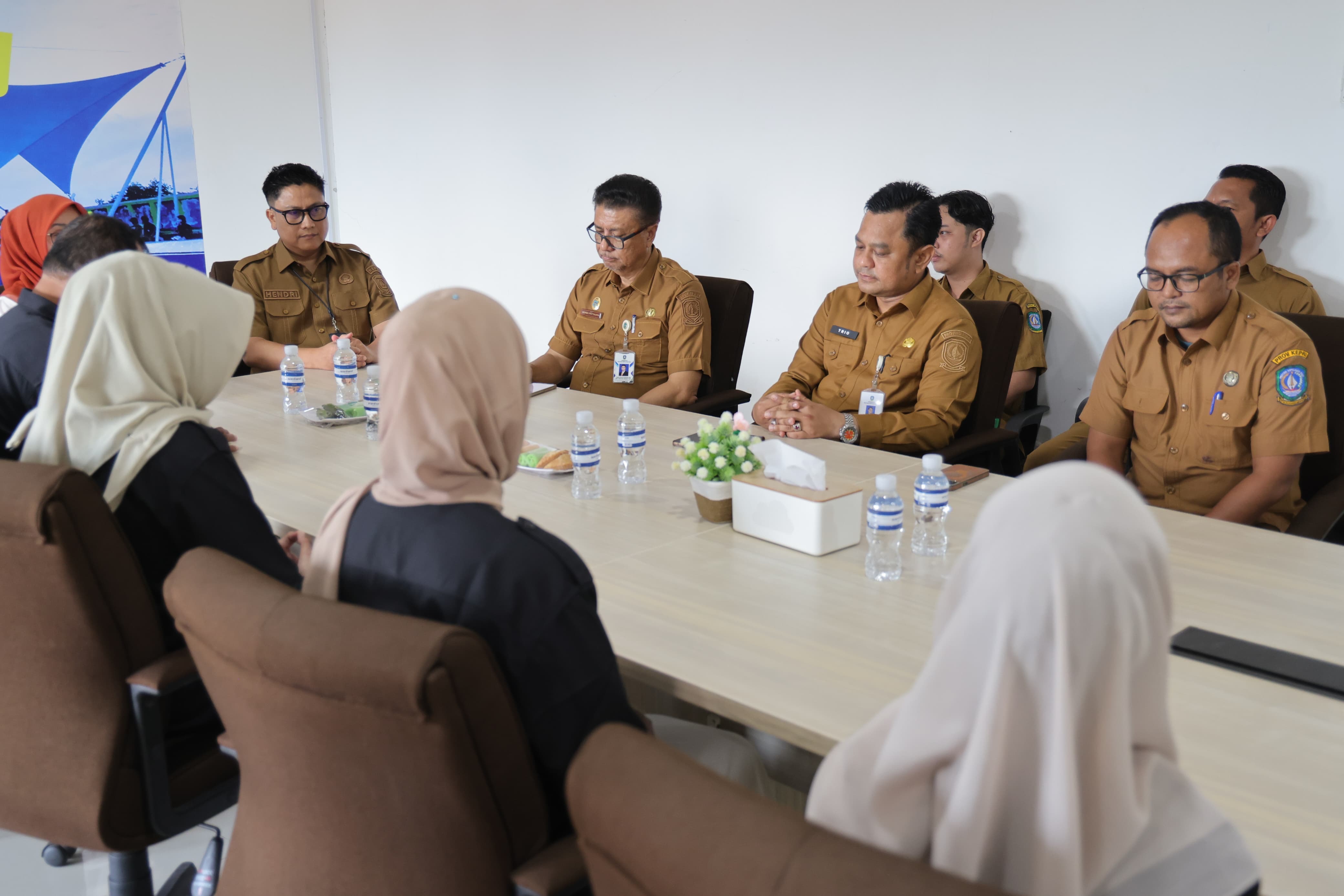 Diskominfo Kepri dan TVRI Perkuat Sinergi Informasi Publik Lewat Penandatanganan MoU