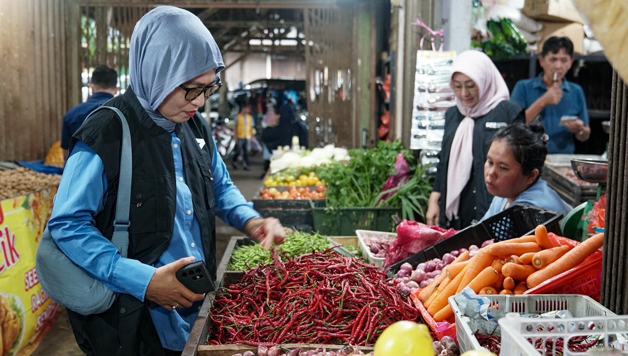 Sekda Kepri Pantau Stabilitas Harga Bahan Pokok di Pasar Bintan Center