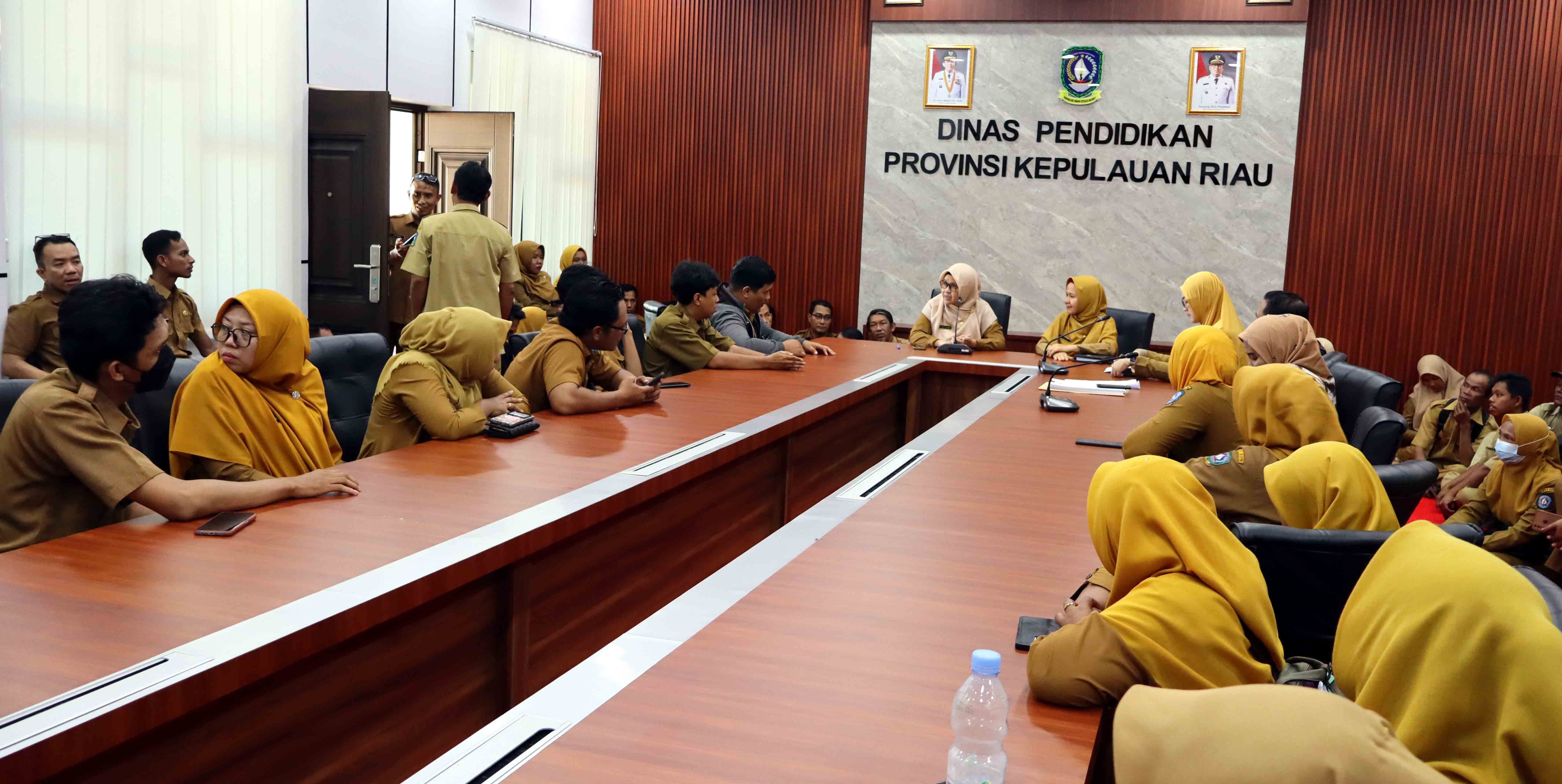 180 PPPK Dinas Pendidikan kembali ke Penempatan Awal