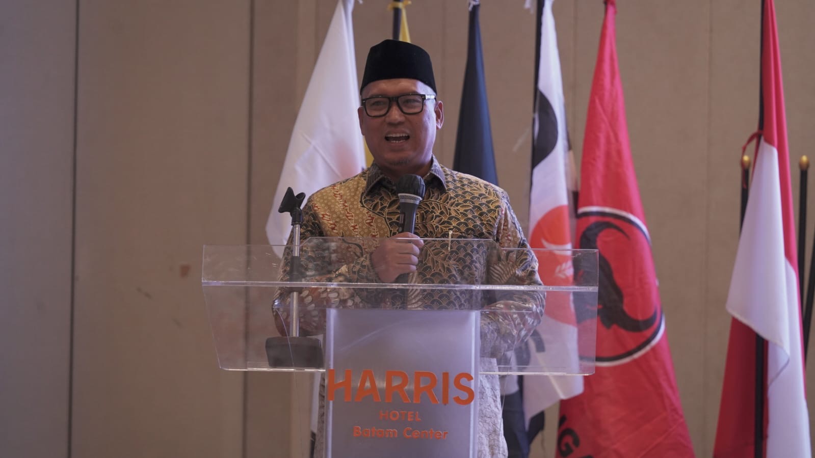 Wagub Nyanyang Hadiri Pelantikan Pengurus KPPI, Dorong Perempuan Jadi Motor Pembangunan