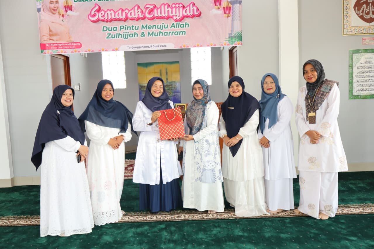 Pertemuan Rutin DWP Disdik Kepri Jadi Momentum Penguatan Spiritual Anggota