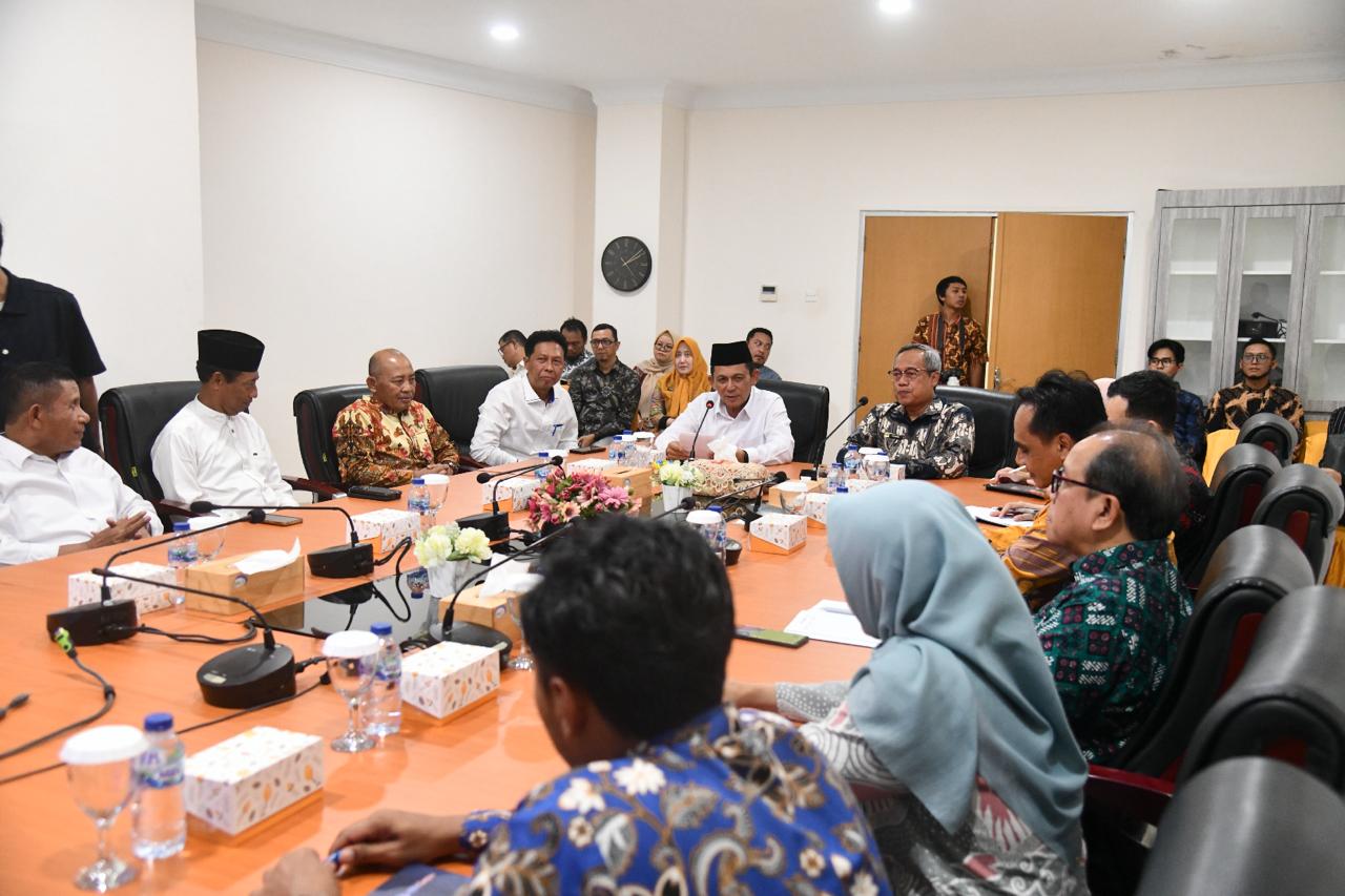 Gubernur Ansar Bahas Penguatan Tata Kelola dan Pengawasan Pembangunan Bersama BPKP Kepri
