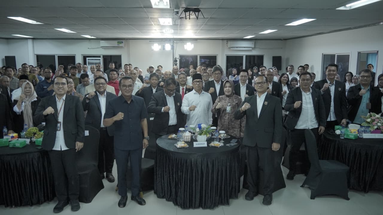 Wagub Nyanyang Kukuhkan Dewan K3 Provinsi Kepri, Dorong Budaya Keselamatan Kerja di Sektor Industri Berisiko Tinggi