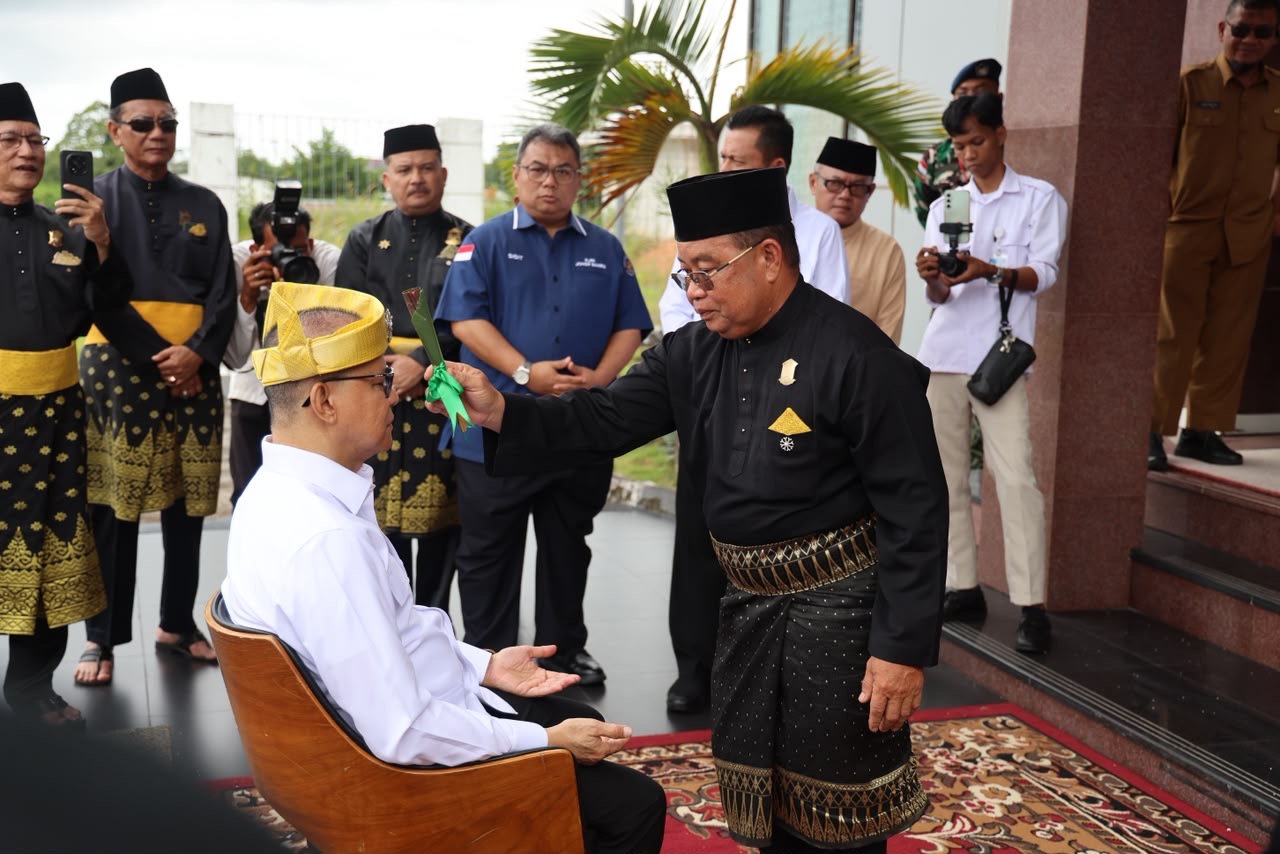 Menteri P2MI Tinjau BP3MI Kepri, Tekankan Pelayanan Prima dan Humanis bagi Pekerja Migran