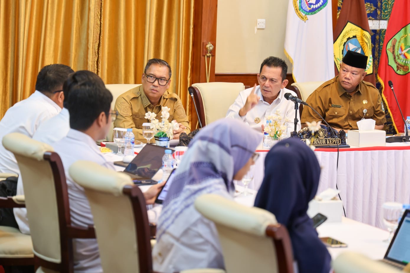 Gubernur Ansar Pimpin Rakor Persiapan Pembangunan Tiga Sekolah Rakyat di Kepri