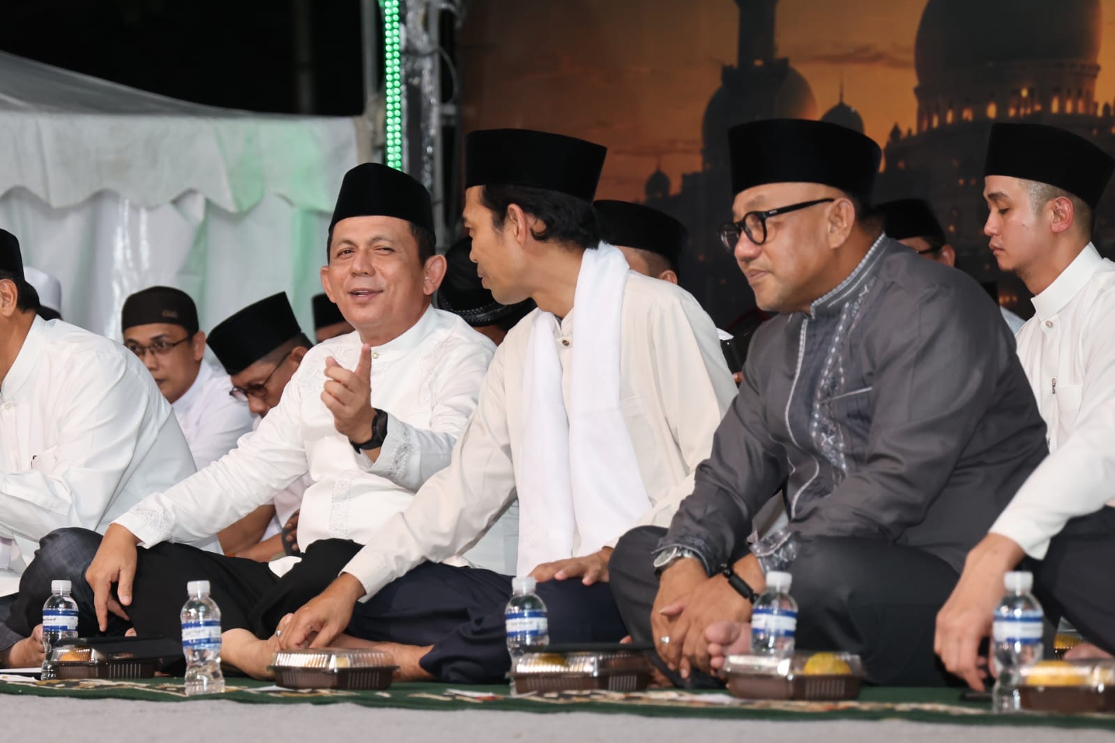 Gubernur Ansar Ajak Masyarakat Jadikan Tahun Baru Hijriah Momentum Muhasabah di Tanjungpinang Bermunajat 2026