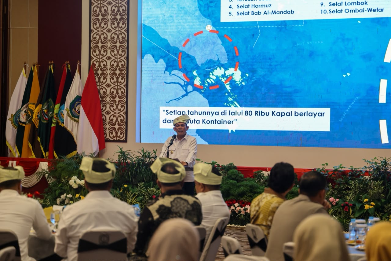 Gubernur Ansar Hadiri Pengukuhan KADIN Kepri 2026–2031, Dorong Kolaborasi Perkuat Ekonomi Daerah dan Nasional