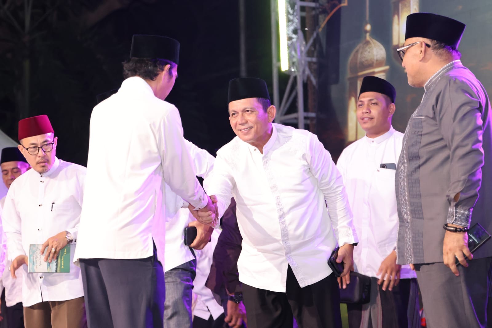 Gubernur Ansar Ajak Masyarakat Jadikan Tahun Baru Hijriah Momentum Muhasabah di Tanjungpinang Bermunajat 2026