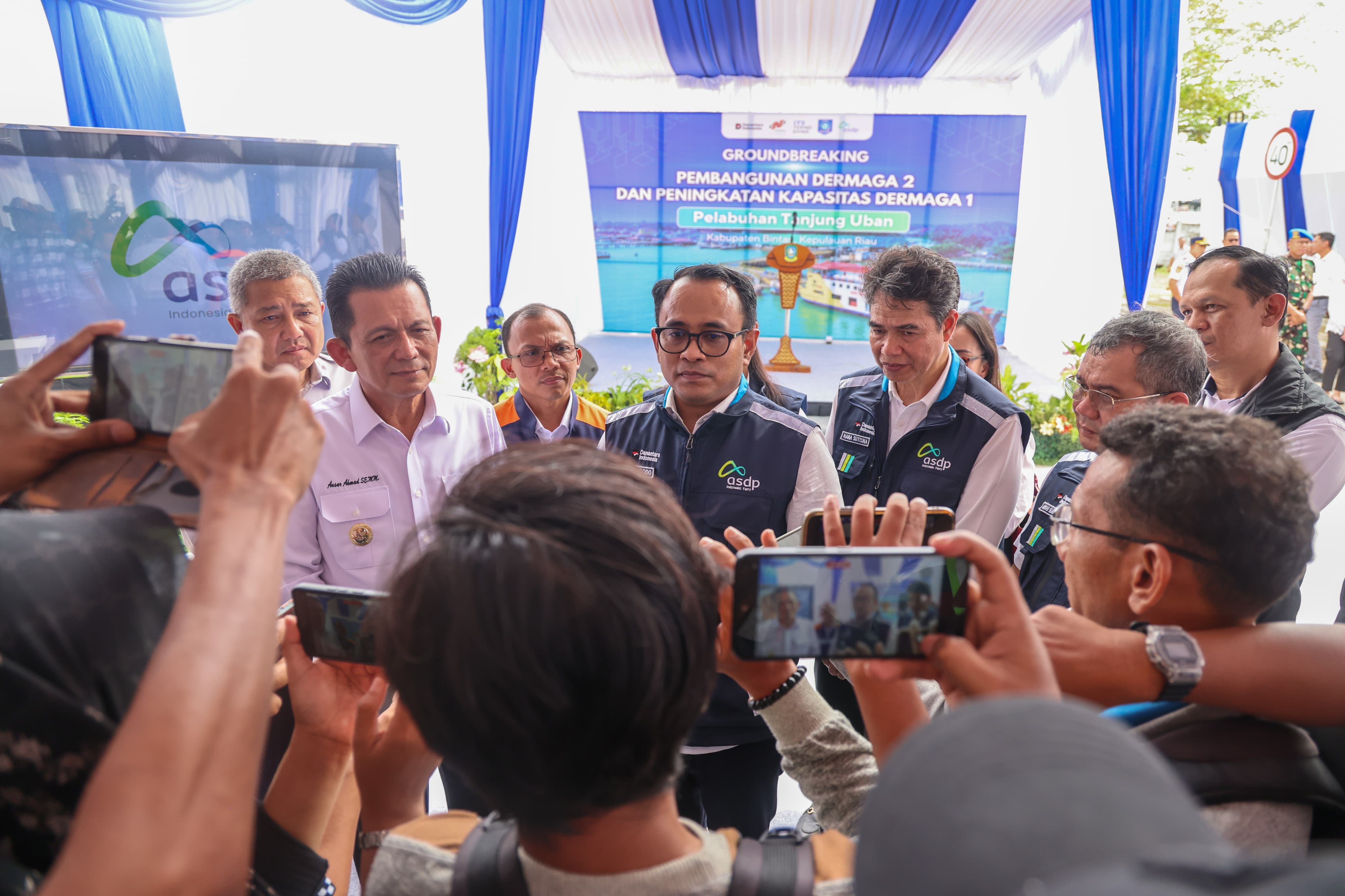 Perkuat Konektivitas, Pembangunan Dermaga II Tanjung Uban Resmi Dimulai