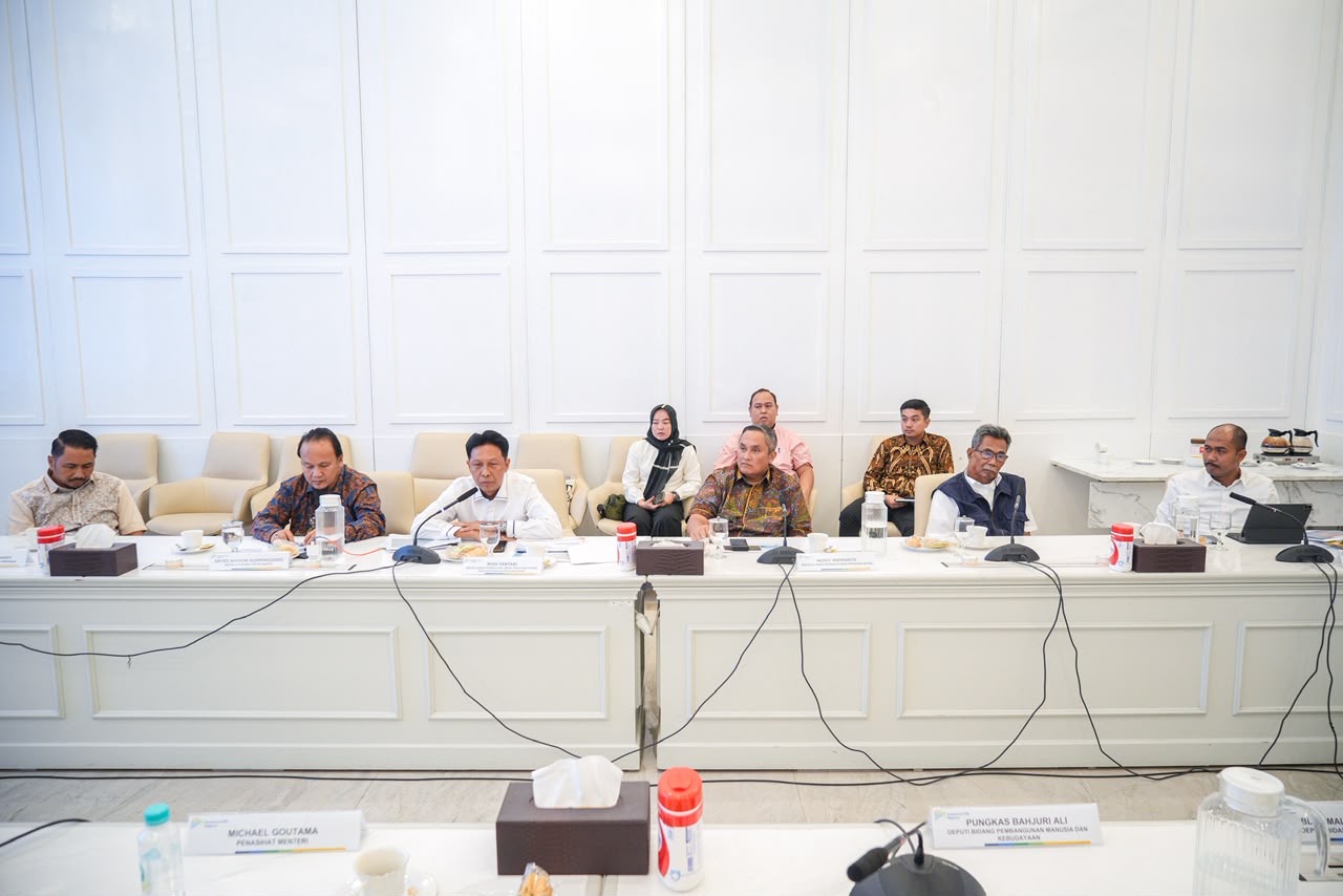 Audiensi dengan Menteri Bappenas, Gubernur Ansar Dorong Percepatan Penataan Kawasan Pulau Penyengat