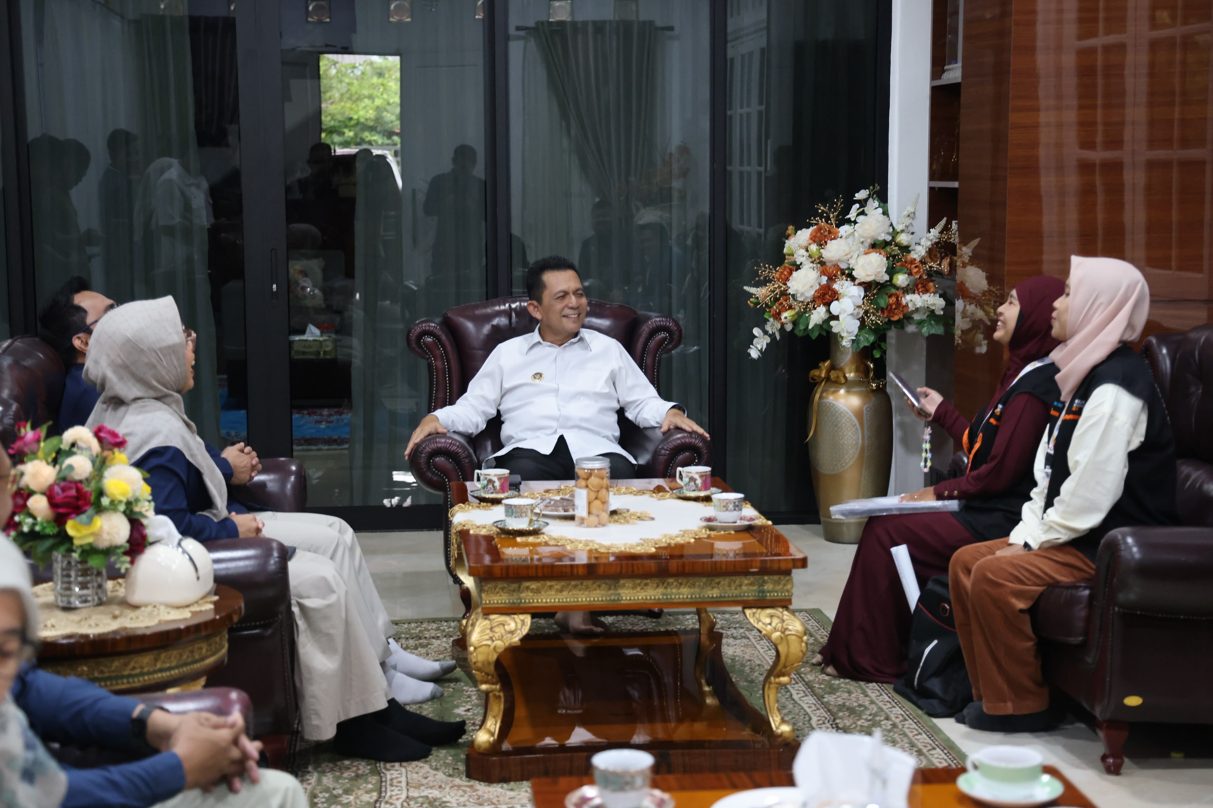 Gubernur Ansar Jadi Responden Perdana Sensus Ekonomi 2026, Ajak Masyarakat Kepri Berikan Data yang Akurat