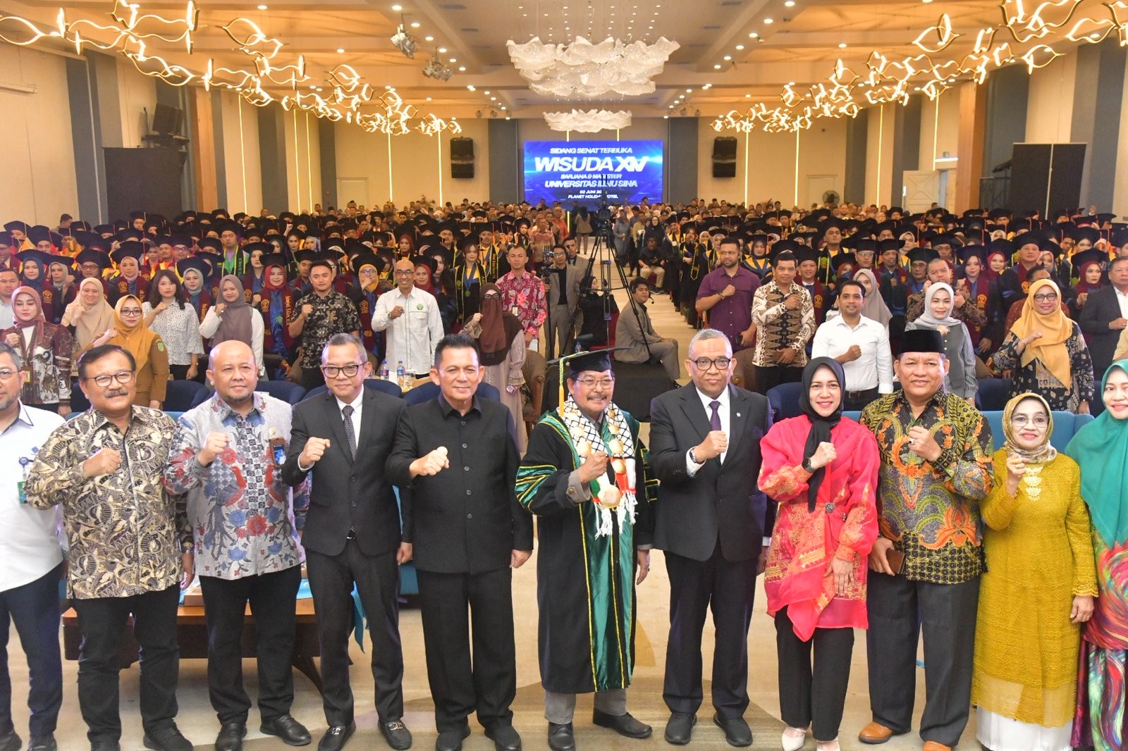 Gubernur Ansar Hadiri Wisuda XIV UIS, Dorong Lulusan Kuasai Teknologi dan Jadi SDM Unggul