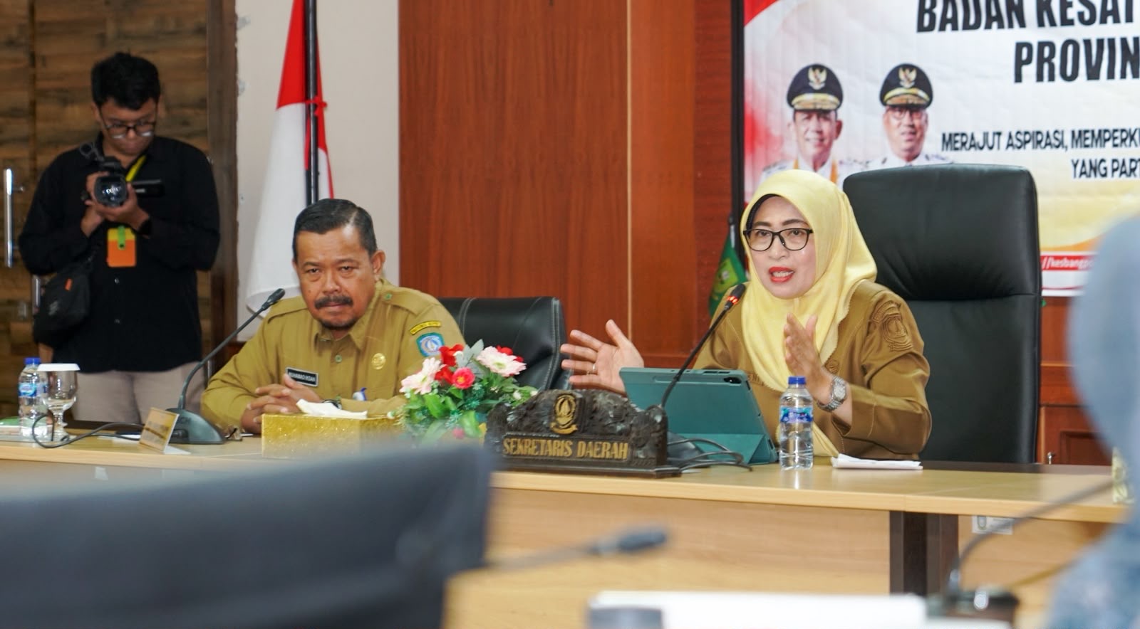Sekda Misni Buka Forum Konsultasi Publik Bakesbangpol Kepri
Wadah Serap Aspirasi Publik