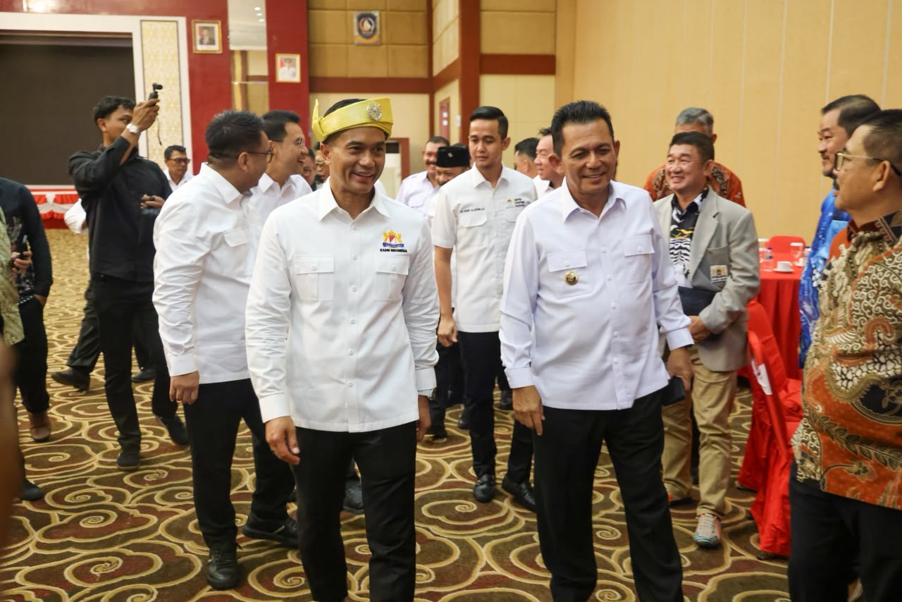 Gubernur Ansar Hadiri Pengukuhan KADIN Kepri 2026–2031, Dorong Kolaborasi Perkuat Ekonomi Daerah dan Nasional