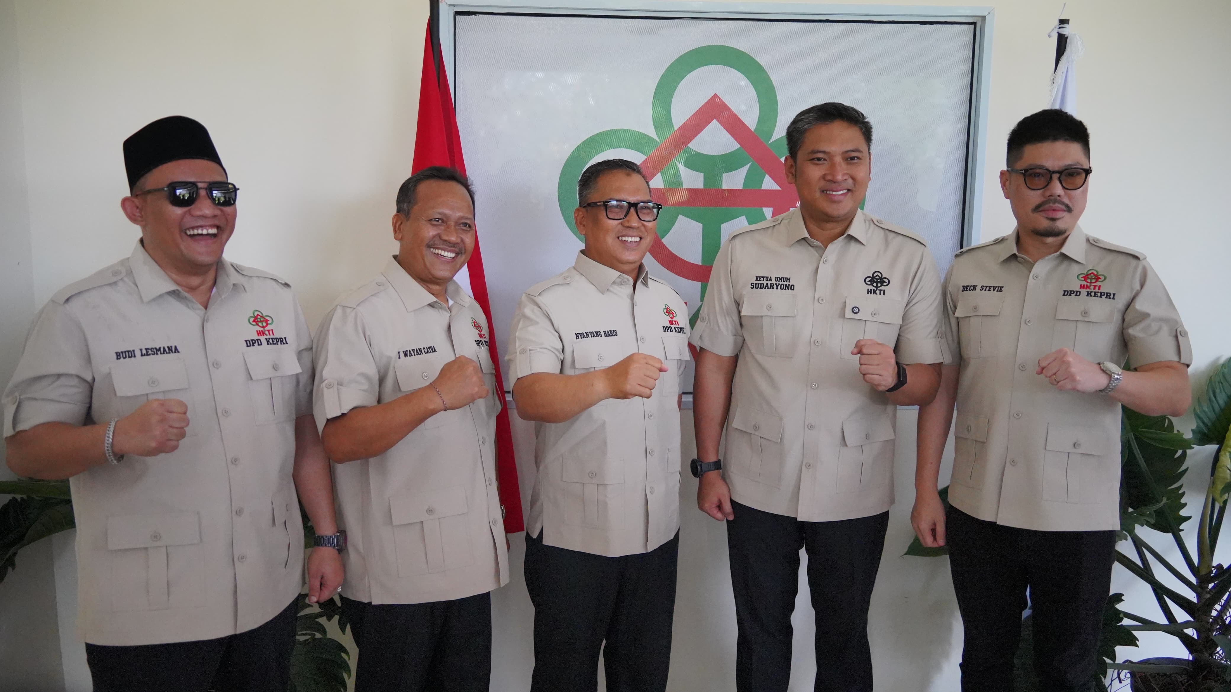 Wagub Nyanyang Hadiri Peresmian Sekretariat HKTI, Dorong Penguatan Organisasi Petani Hadapi Tantangan Pangan