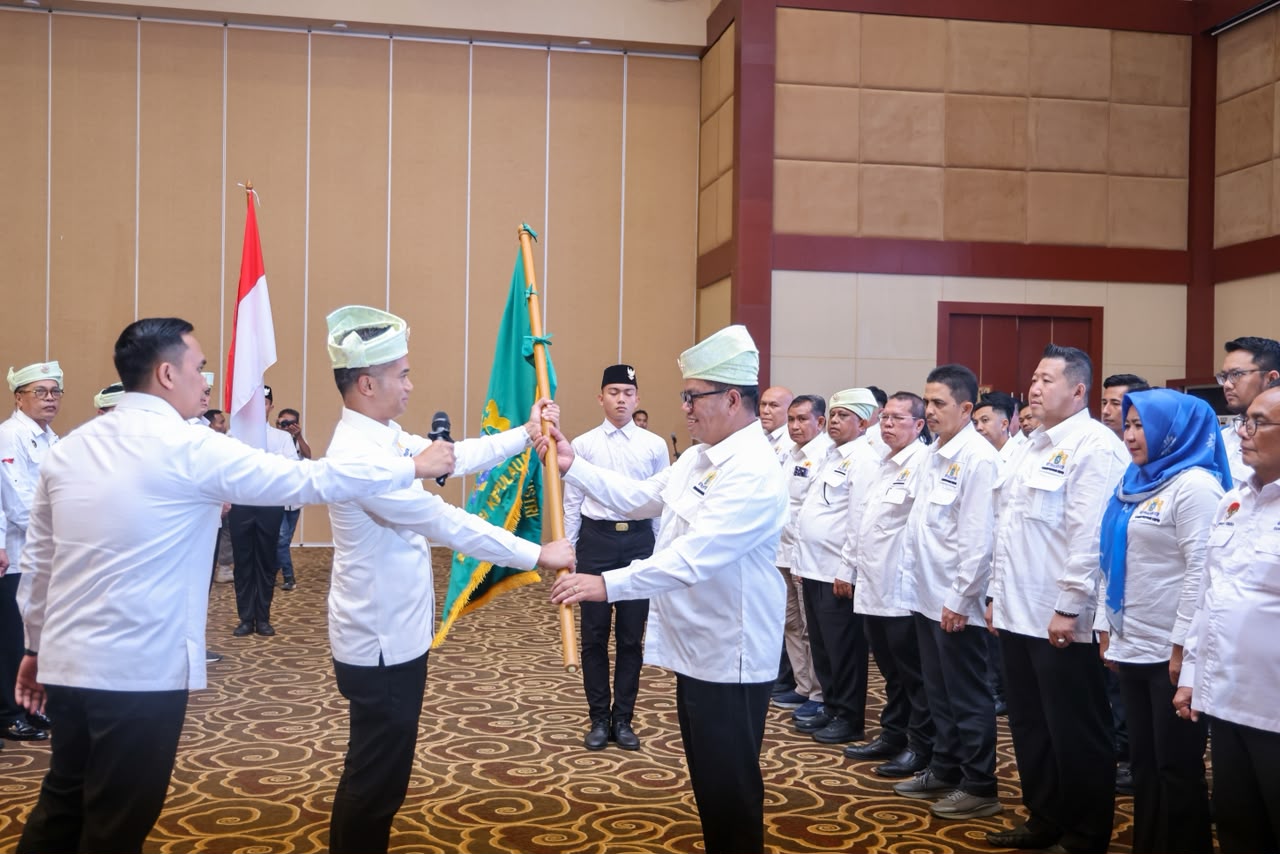 Gubernur Ansar Hadiri Pengukuhan KADIN Kepri 2026–2031, Dorong Kolaborasi Perkuat Ekonomi Daerah dan Nasional