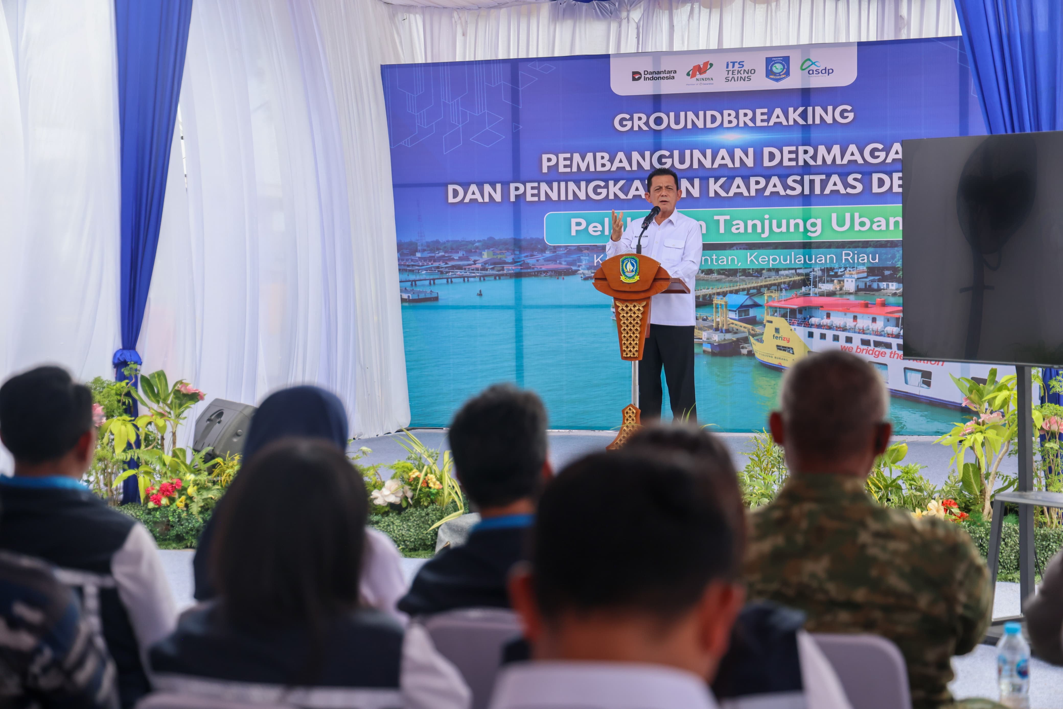 Perkuat Konektivitas, Pembangunan Dermaga II Tanjung Uban Resmi Dimulai