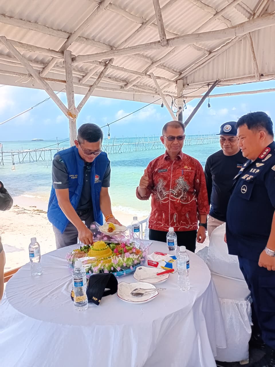 HUT HNSI Ke-53 dan Coral Triangle Day 2026, DKP Prov Kepri Gelar Aksi Nyata Konservasi Pesisir di Teluk Bakau