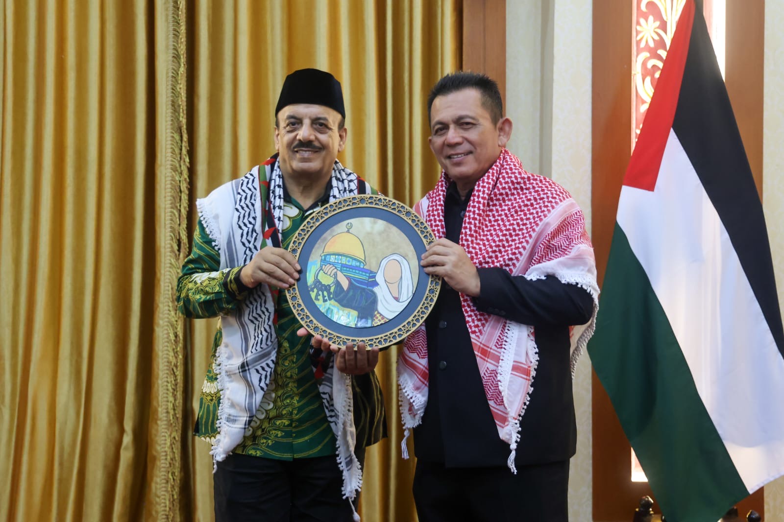 Gubernur Ansar Terima Kunjungan Dubes Palestina, Tegaskan Dukungan Kepri untuk Palestina