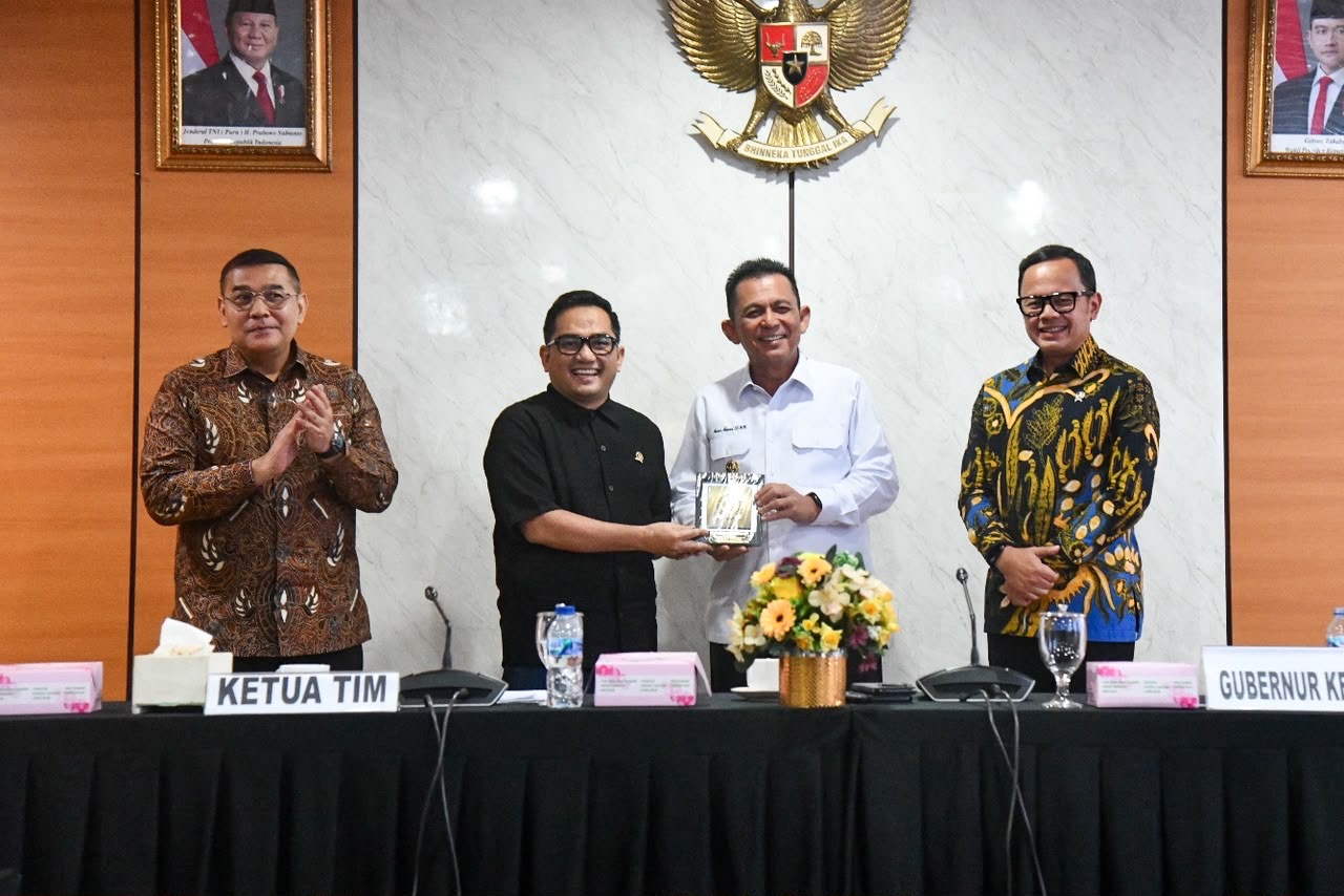 Terima Komisi II DPR RI, Gubernur Ansar Pastikan Program Nasional Berjalan Baik
