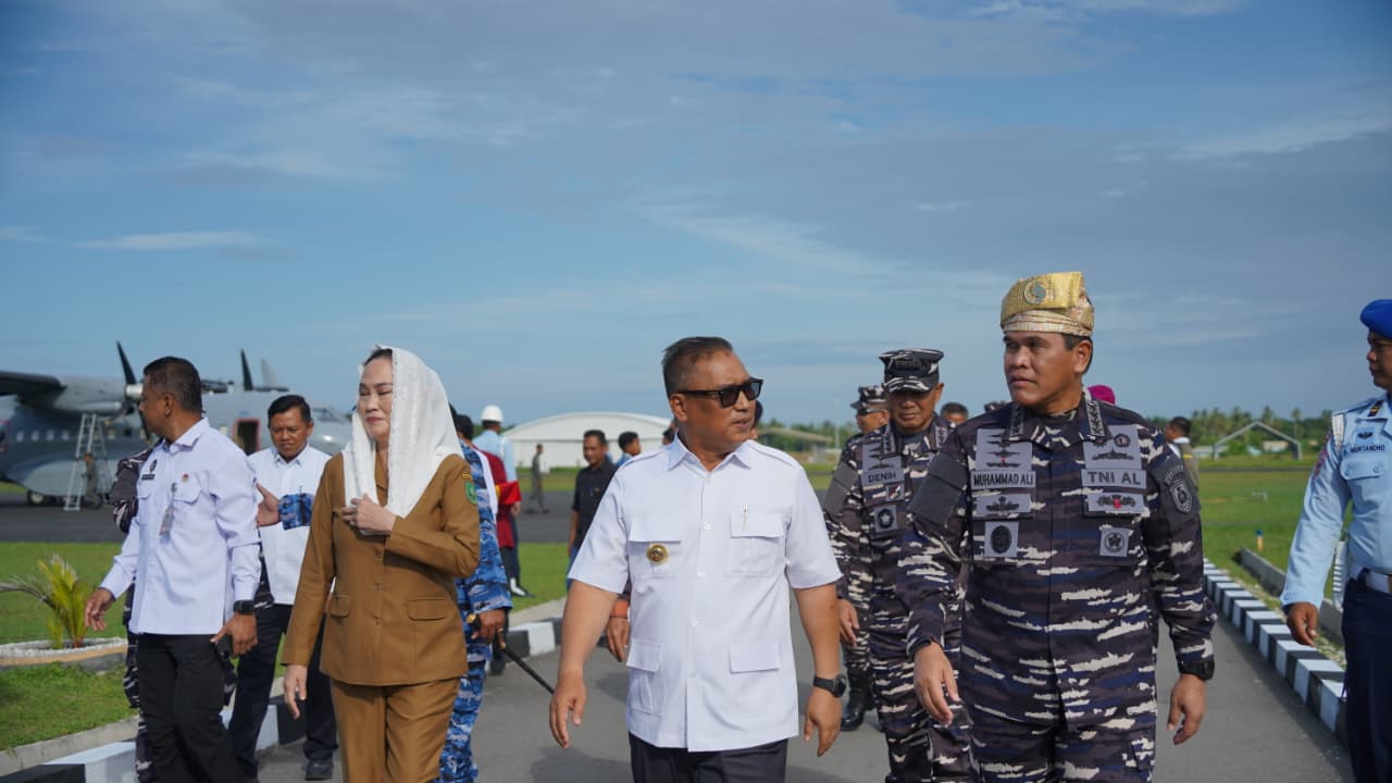 Wagub Nyanyang Sambut Kunjungan Kerja Menko Polkam di Natuna
