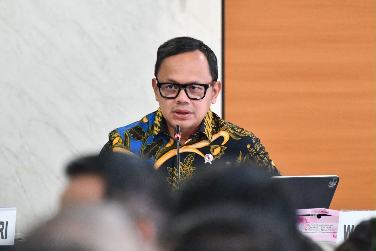 Terima Komisi II DPR RI, Gubernur Ansar Pastikan Program Nasional Berjalan Baik