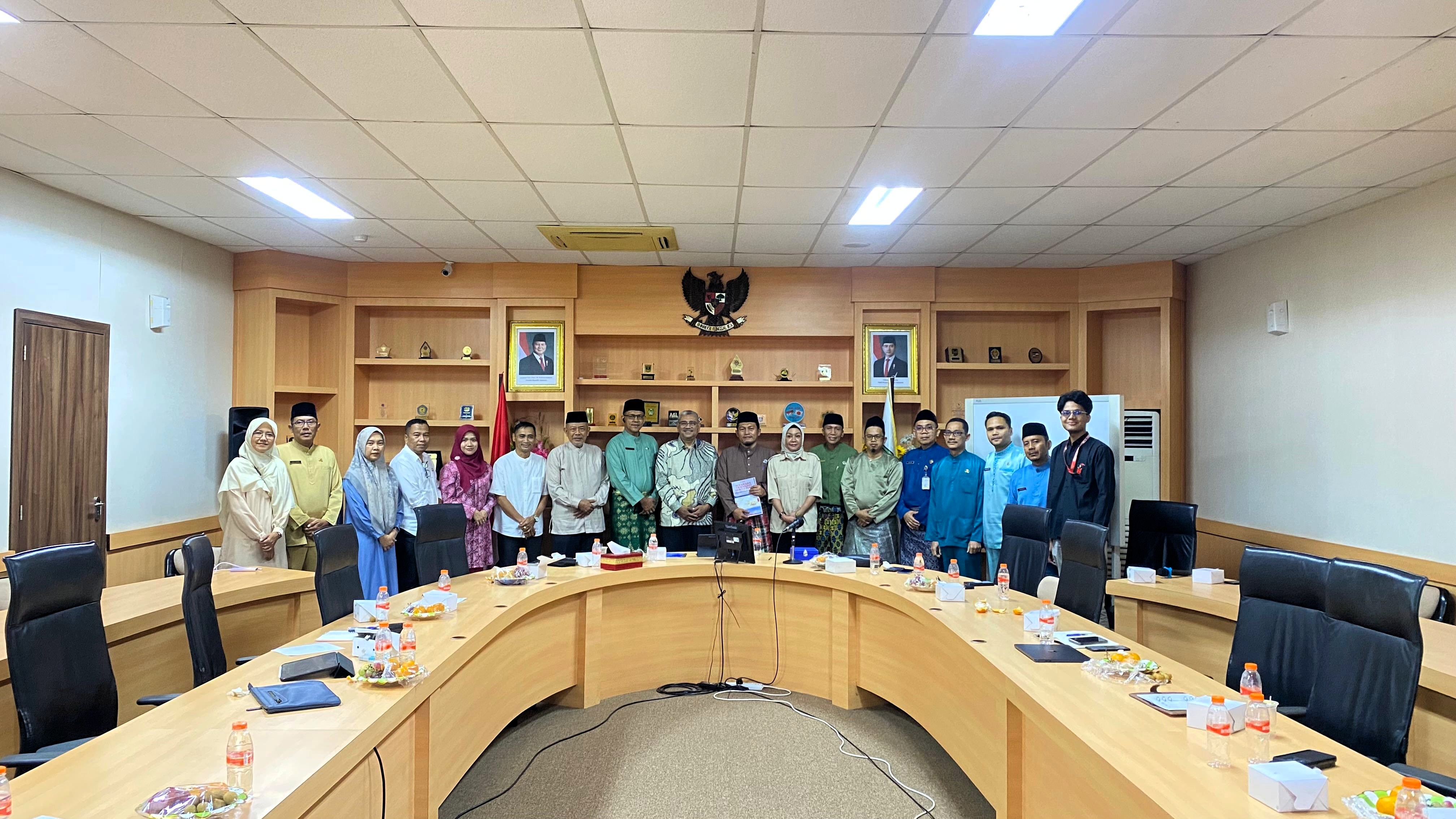 COACHING CLINIC TERKAIT PENGELOLAAN PARTICIPACING INTEREST (PI) 10 % (SEPULUH PERSEN) DI PROVINSI KEPULAUAN RIAU