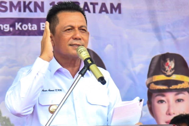 Pemprov Kepri Bangun 2 SMK Baru di Kota Batam, Gubernur Ansar Lakukan Peletakan Batu Pertama